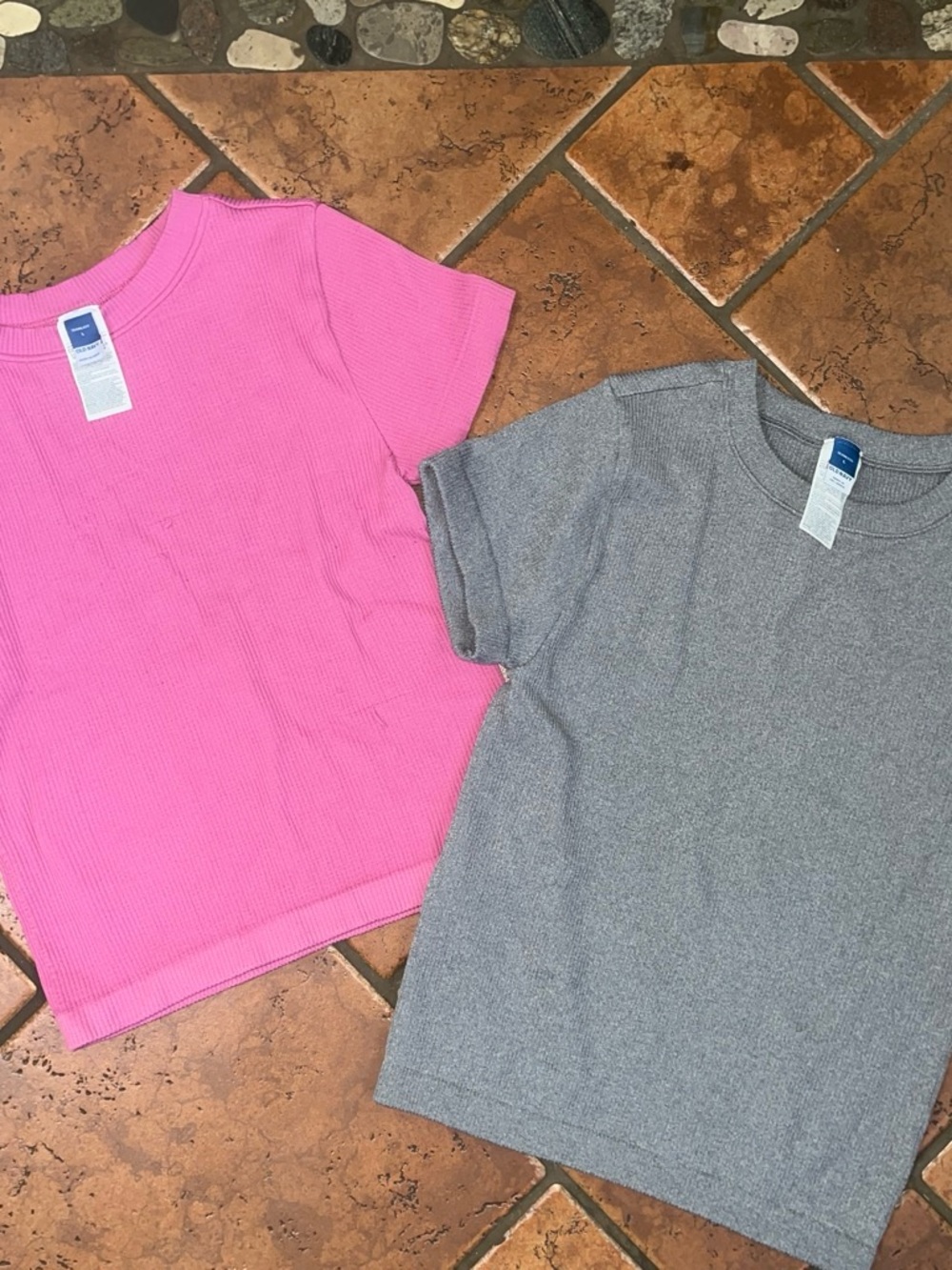 Old Navy Kids Short-Sleeve Crew Tee Set in Pink and Gray